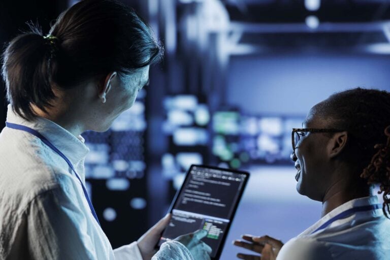 IT-Lösungen für die chemische Industrie: Jawnet IT Services erklärt Spezialanforderungen und Sicherheitsaspekte